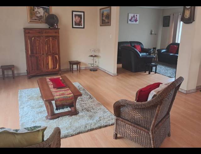 3 BEDROOM TOWNHOUSE FOR SALE IN NEW REDRUTH